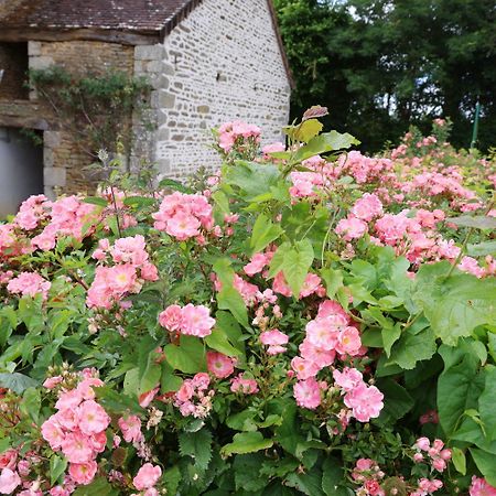 Chambre D'Hote Courtoux Saint-Denis-sur-Sarthon Zewnętrze zdjęcie
