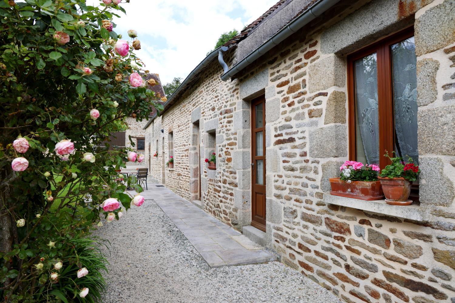 Chambre D'Hote Courtoux Saint-Denis-sur-Sarthon Zewnętrze zdjęcie