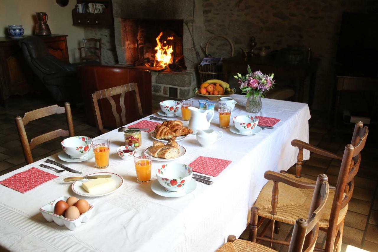 Chambre D'Hote Courtoux Saint-Denis-sur-Sarthon Zewnętrze zdjęcie